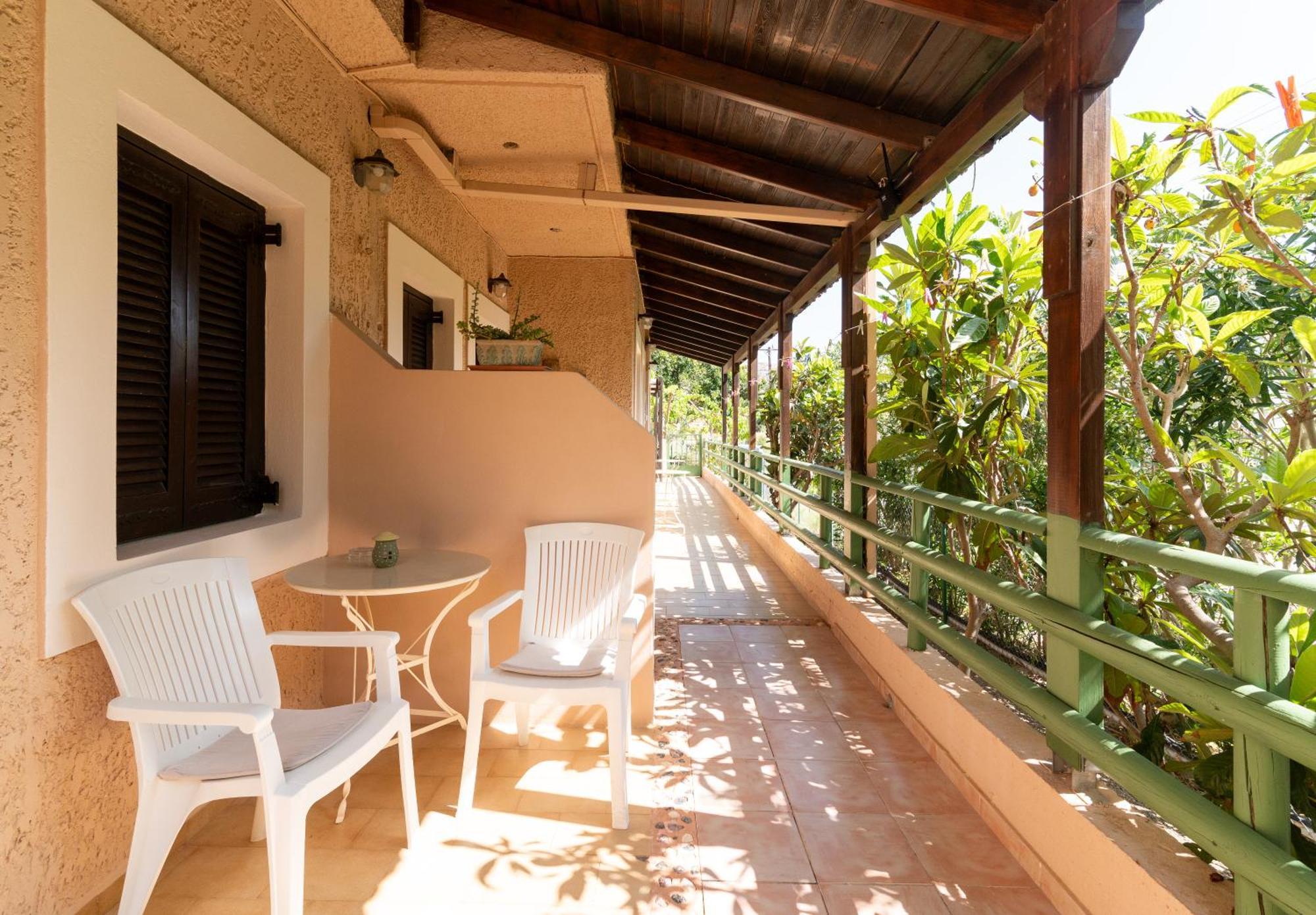 Filia Rooms Matala Exterior foto